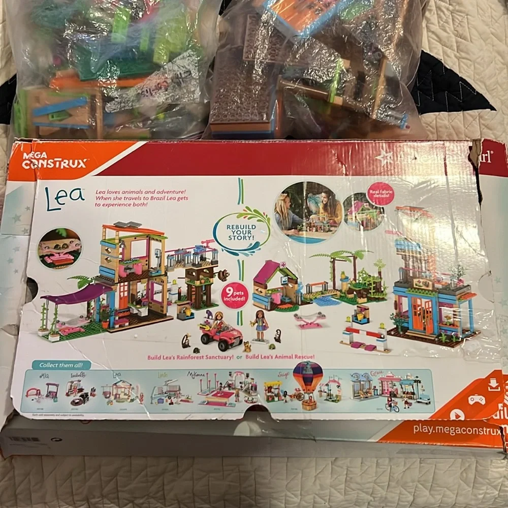American Girl Mega Construct Lea’s Rainforest 2-in-1 - Picture 4 of 4